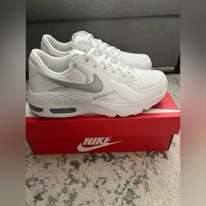 Nike Women’s Air Max Excee